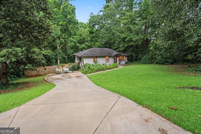 2041 E Lilac Lane, Decatur, GA 30032