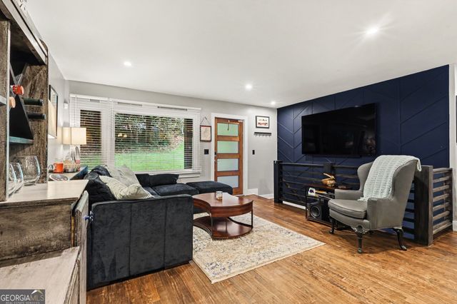 2041 E Lilac Lane, Decatur, GA 30032