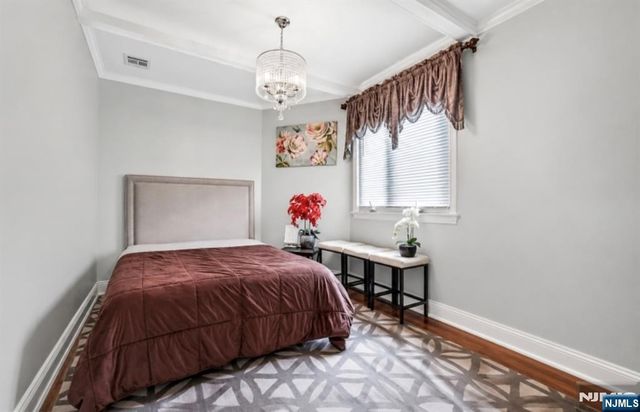190 Totowa Road, Totowa, NJ 07512