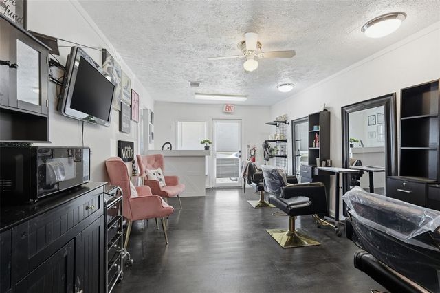 2205 Strawberry Road, Pasadena, TX 77502