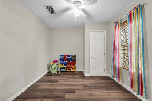 102 Goodwin Lane, Moody, TX 76557