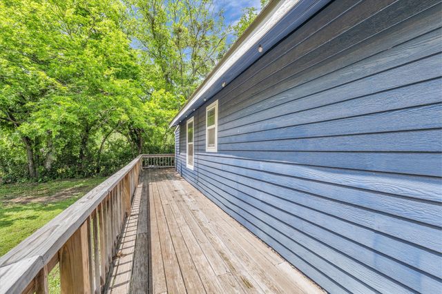 102 Goodwin Lane, Moody, TX 76557