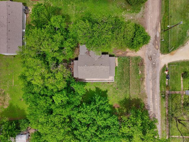 102 Goodwin Lane, Moody, TX 76557