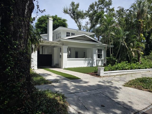 691 10TH AVENUE S, St Petersburg, FL 33701