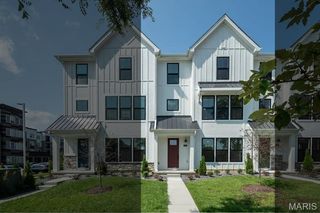 8975 Eager Road, Richmond Heights, MO 63144