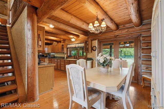 6900 Eveline Drive, Holly, MI 48442