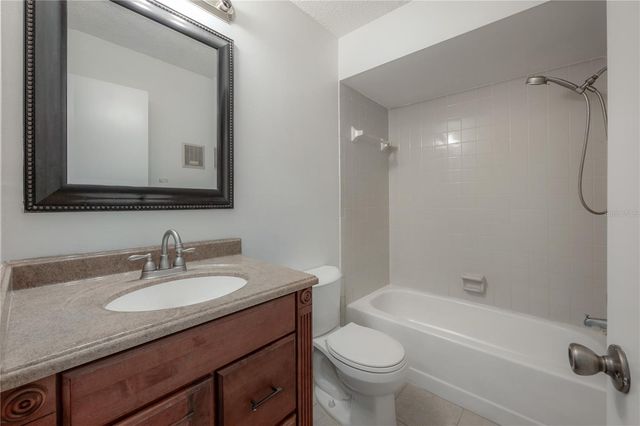 13608 S VILLAGE DRIVE 6204, Tampa, FL 33618