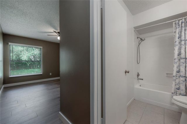 13608 S VILLAGE DRIVE 6204, Tampa, FL 33618