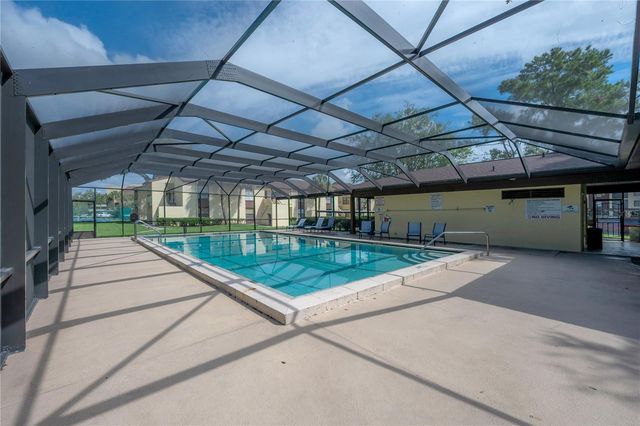 13608 S VILLAGE DRIVE 6204, Tampa, FL 33618