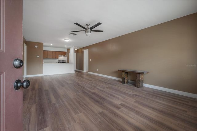 13608 S VILLAGE DRIVE 6204, Tampa, FL 33618