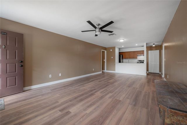 13608 S VILLAGE DRIVE 6204, Tampa, FL 33618