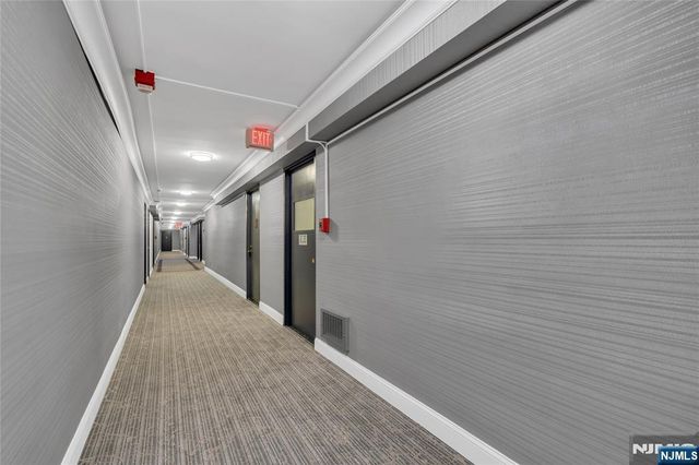 6600 Boulevard East 21J, West New York, NJ 07093