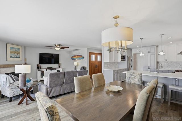 106 Antigua Court, Coronado, CA 92118