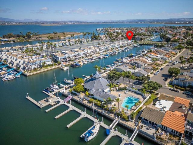 106 Antigua Court, Coronado, CA 92118