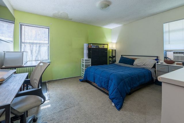 215 N Casa Grande Circle, Duncanville, TX 75116