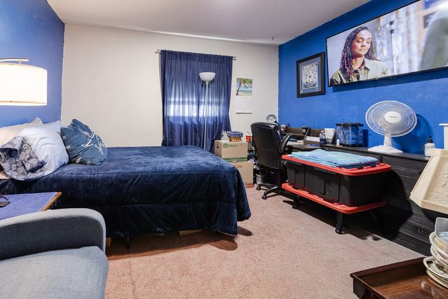 215 N Casa Grande Circle, Duncanville, TX 75116