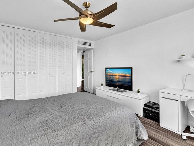 2450 NE 135th St 201, North Miami, FL 33181