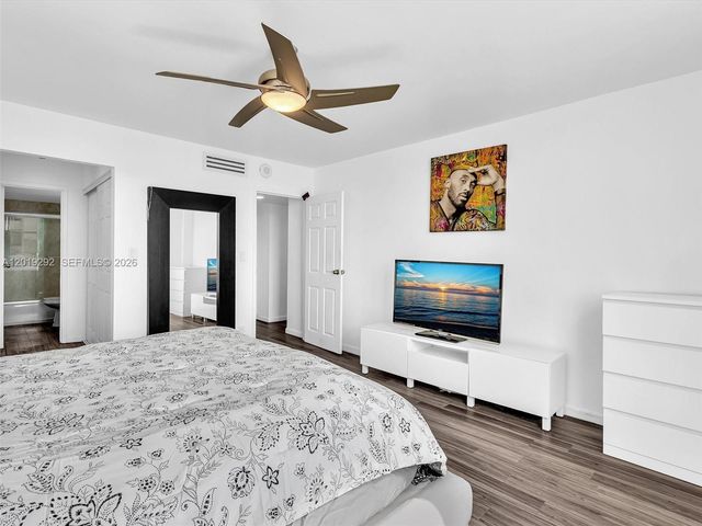 2450 NE 135th St 201, North Miami, FL 33181