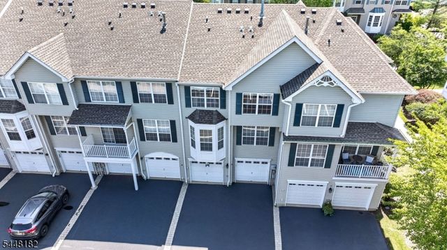 9 Briar Ln, Raritan Twp., NJ 08822