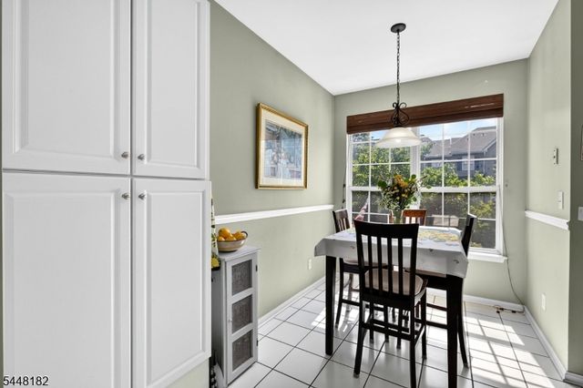9 Briar Ln, Raritan Twp., NJ 08822