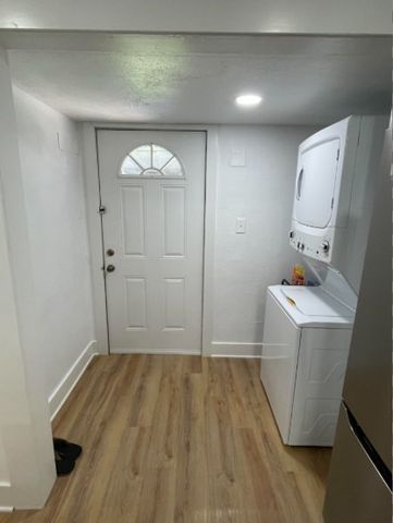 2515 Roanoke Avenue, Dallas, TX 75235