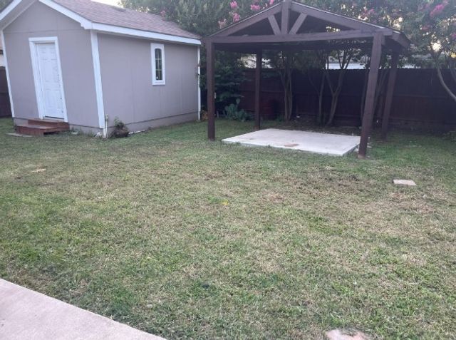 2515 Roanoke Avenue, Dallas, TX 75235