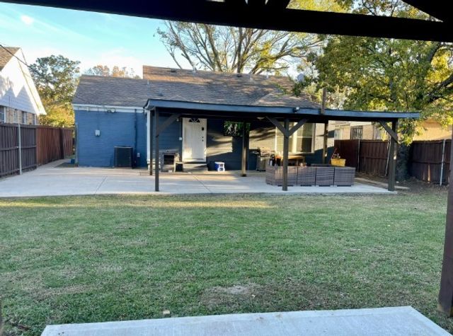 2515 Roanoke Avenue, Dallas, TX 75235