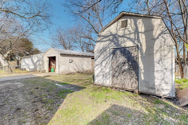 8707 Slay Street, Dallas, TX 75217