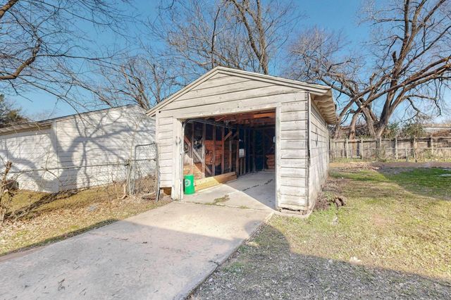 8707 Slay Street, Dallas, TX 75217