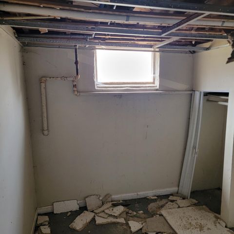 1982 Cleveland Street, Gary, IN 46404