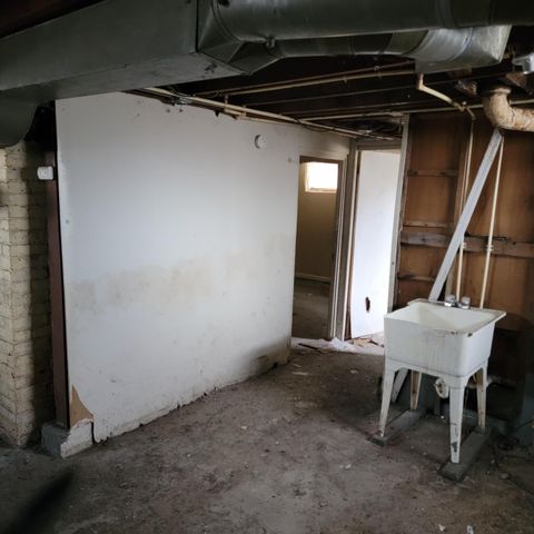 1982 Cleveland Street, Gary, IN 46404
