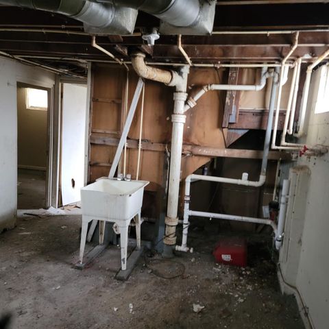 1982 Cleveland Street, Gary, IN 46404