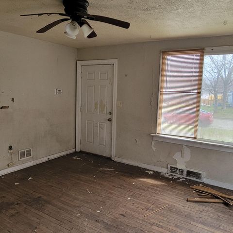1982 Cleveland Street, Gary, IN 46404