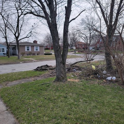 1982 Cleveland Street, Gary, IN 46404