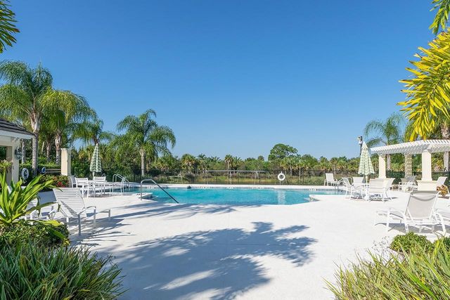 1450 BLUE HORIZON CIRCLE, Bradenton, FL 34208