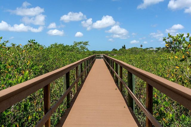 1450 BLUE HORIZON CIRCLE, Bradenton, FL 34208