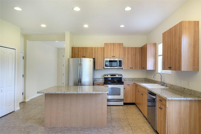 1450 BLUE HORIZON CIRCLE, Bradenton, FL 34208