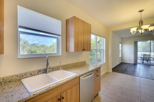 1450 BLUE HORIZON CIRCLE, Bradenton, FL 34208