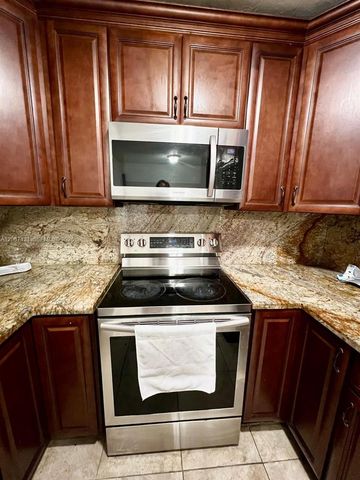 6023 SW 69th Street 78, South Miami, FL 33143