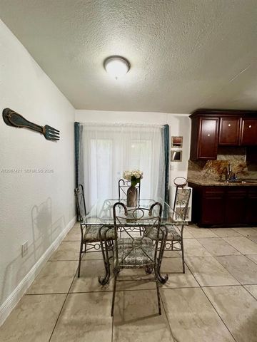6023 SW 69th Street 78, South Miami, FL 33143