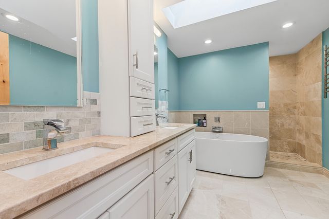 14335 Surrey Court, Homer Glen, IL 60491