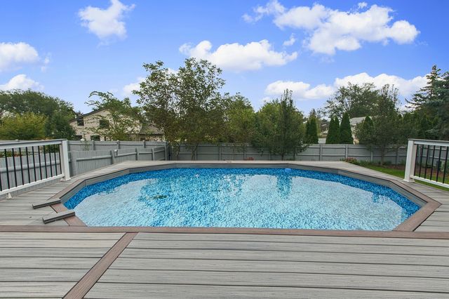 14335 Surrey Court, Homer Glen, IL 60491