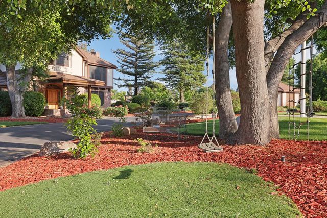 8327 Park Pl, Tracy, CA 95304
