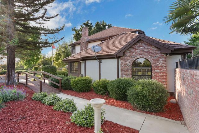 8327 Park Pl, Tracy, CA 95304
