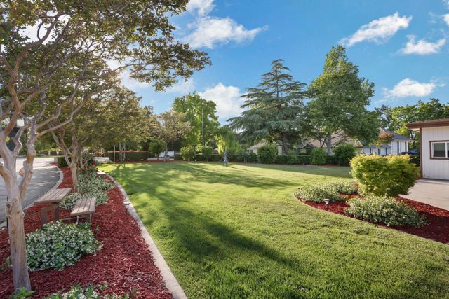 8327 Park Pl, Tracy, CA 95304
