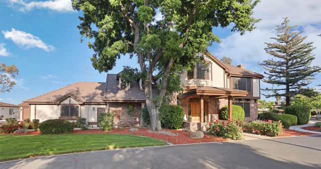 8327 Park Pl, Tracy, CA 95304