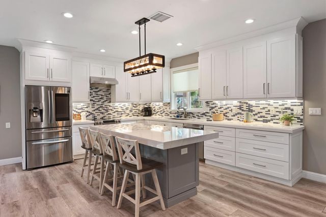 8327 Park Pl, Tracy, CA 95304