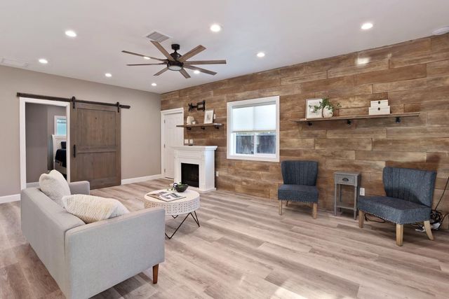 8327 Park Pl, Tracy, CA 95304