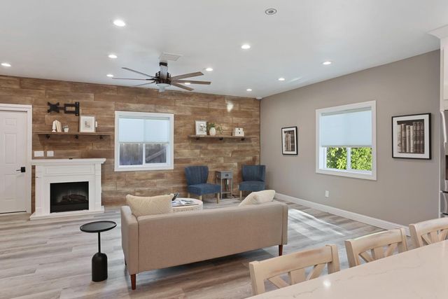 8327 Park Pl, Tracy, CA 95304
