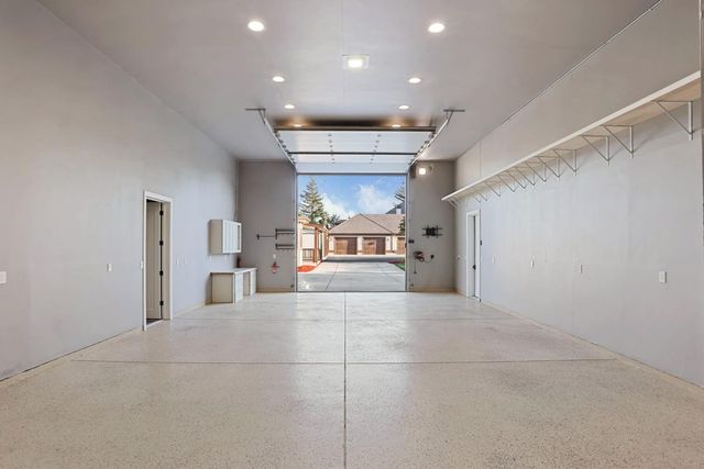 8327 Park Pl, Tracy, CA 95304